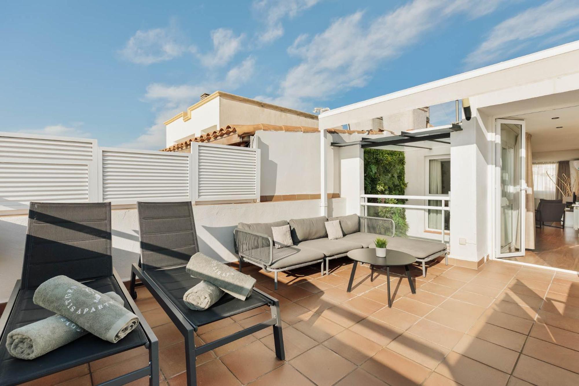 Sitges Group Beach Dreams Exterior photo